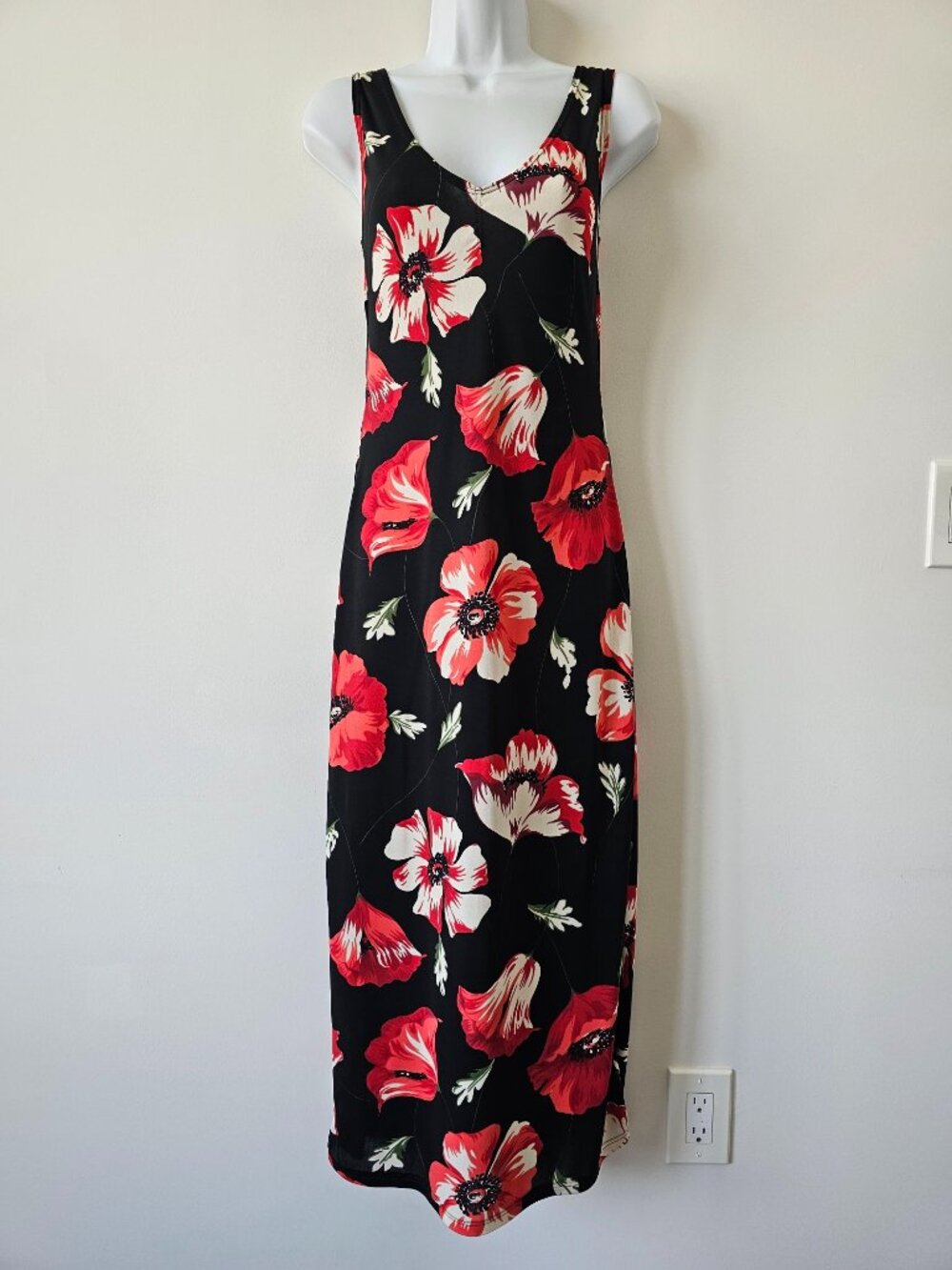 NAF NAF Black Red Floral Print Deep V Neck Sleeveless Long Dress Large